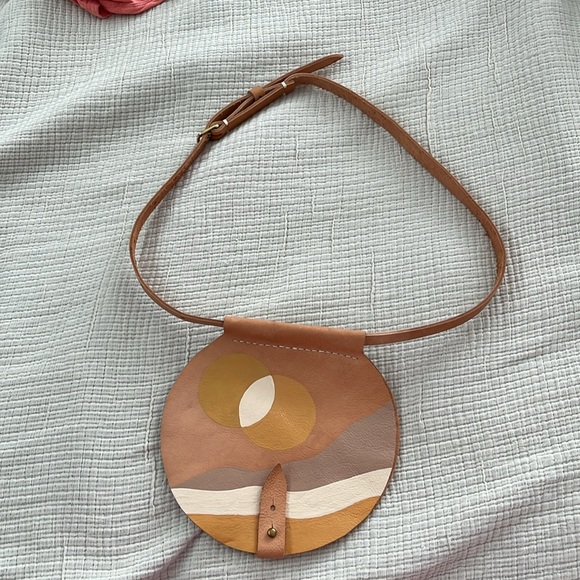 Luna Goods + Lennon Birdie Collaboration leather purse - Picture 3 of 7